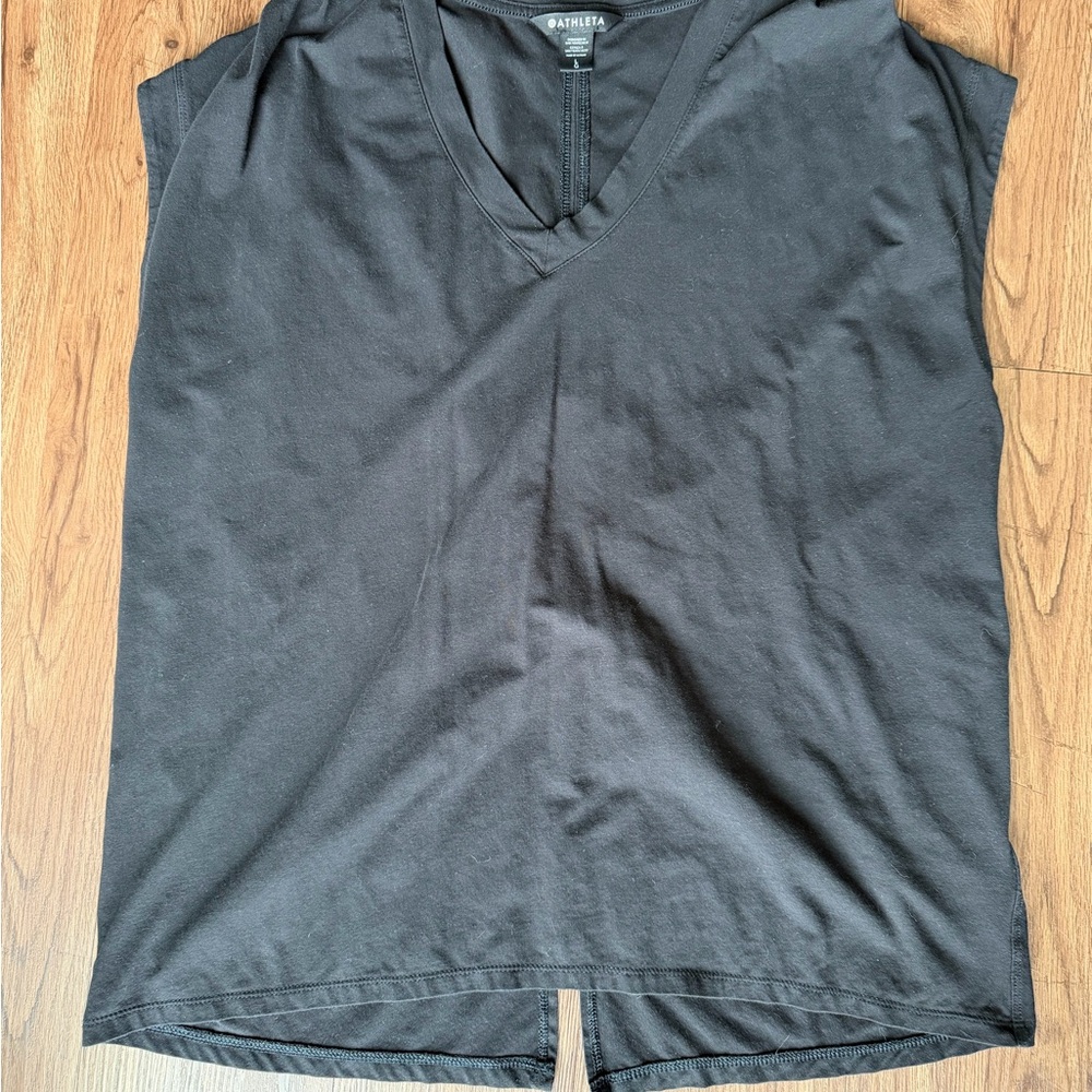 Athleta Black V-Neck Cap Sleeve Tank